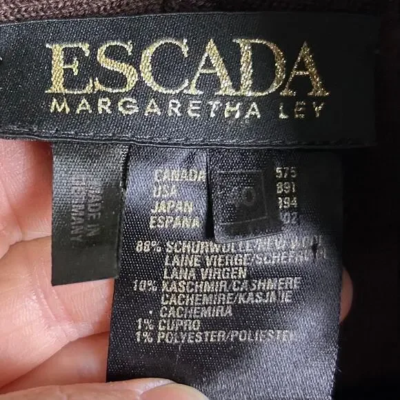 Escada sweater Medium minimalist cardigan brown Shawl‎ Scascata quiet luxury